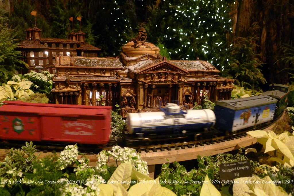 wonderland express holiday model train display