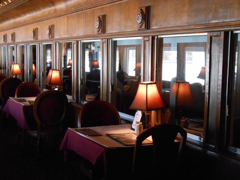 train -themed restaurants in lake county