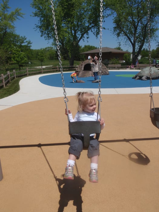 lake county forest preserves with playgrounds