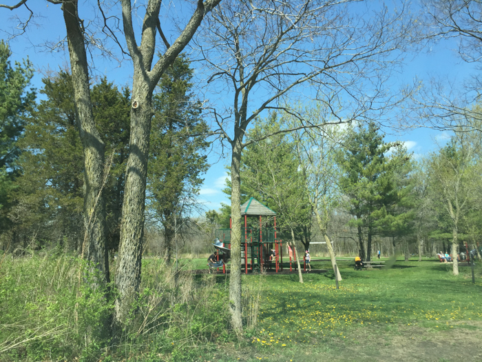 lake county forest preserves with playgrounds