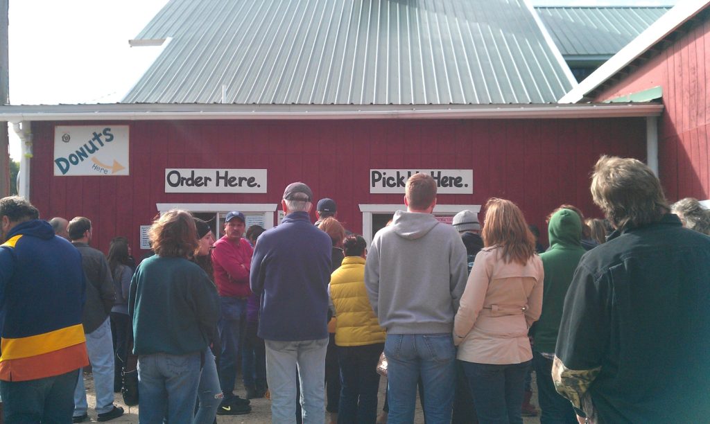 Donut Shop, Harvest Time Orchards