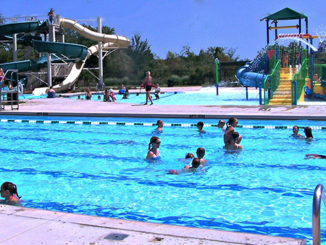 HAwthorn Woods Aquatic Center